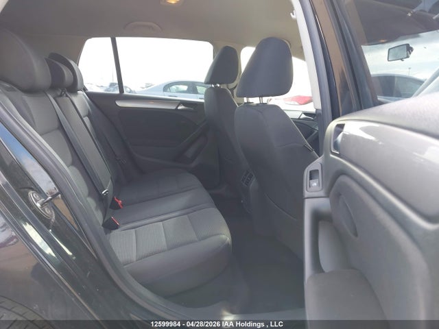 12599984 :رقم المزاد ، WVWDA7AJ0BW029240 vin ، 2011 Volkswagen Golf 2.5l Comfortline/2.5l Highline/2.5l Sportline/2.5l Trendline مزاد بيع