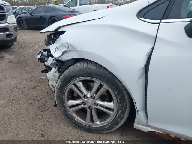 1G1BE5SM7H7229021 Chevrolet Cruze Lt Auto
