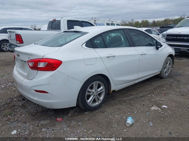 1G1BE5SM7H7229021 Chevrolet Cruze Lt Auto