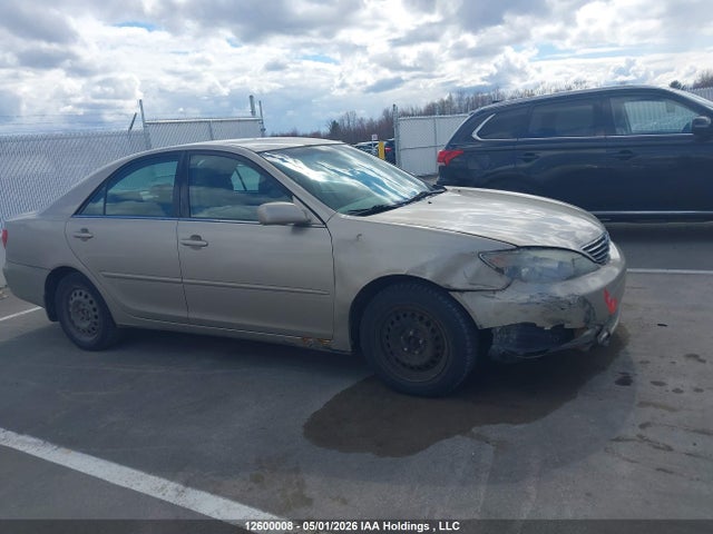 2005 Toyota Camry მანქანა იყიდება აუქციონზე, vin: 4T1BF32K45U086853, აუქციონის ნომერი: 12600008