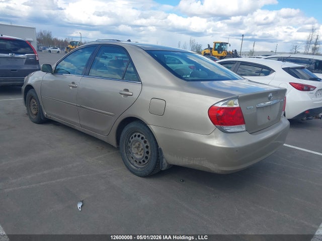 2005 Toyota Camry მანქანა იყიდება აუქციონზე, vin: 4T1BF32K45U086853, აუქციონის ნომერი: 12600008