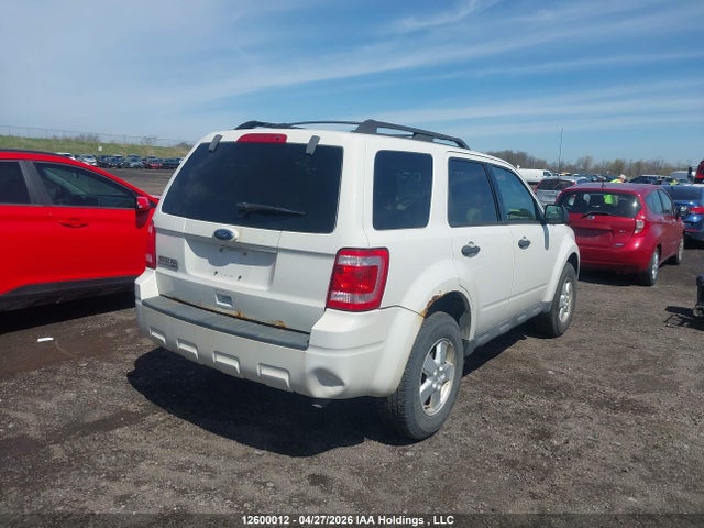 Продажа на аукционе авто 2010 Ford Escape Xlt, vin: 1FMCU0D79AKC98395, номер лота: 12600012