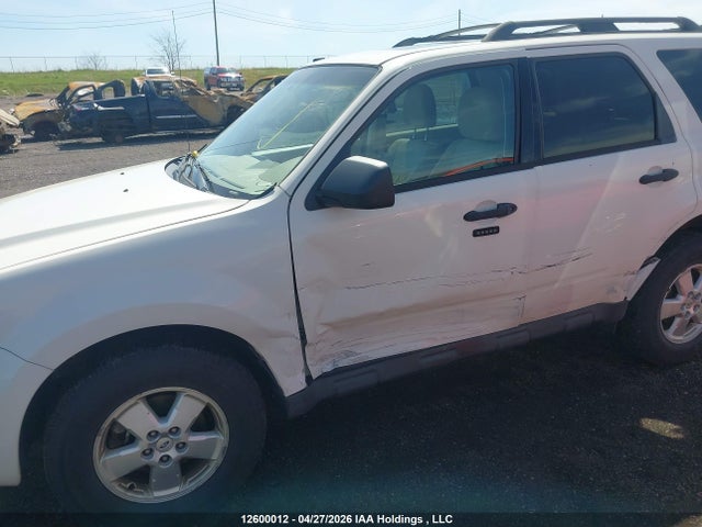 Продажа на аукционе авто 2010 Ford Escape Xlt, vin: 1FMCU0D79AKC98395, номер лота: 12600012