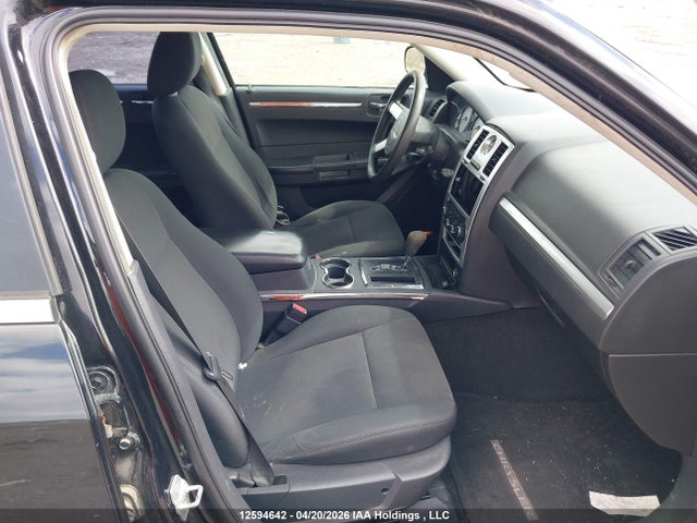 2009 Chrysler 300 Touring მანქანა იყიდება აუქციონზე, vin: 2C3KA53V69H582287, აუქციონის ნომერი: 12594642