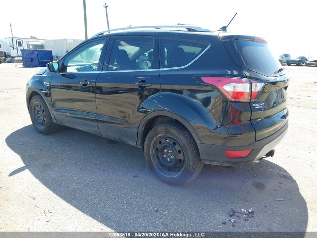Продажа на аукционе авто 2018 Ford Escape Titanium, vin: 1FMCU9J97JUB00637, номер лота: 12593518