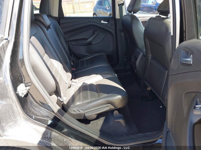 Продажа на аукционе авто 2018 Ford Escape Titanium, vin: 1FMCU9J97JUB00637, номер лота: 12593518