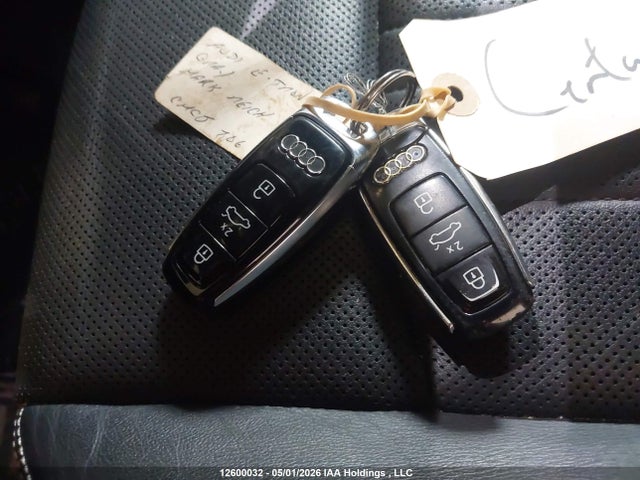WA1VAAGE8KB021836 Audi E-tron Prestige