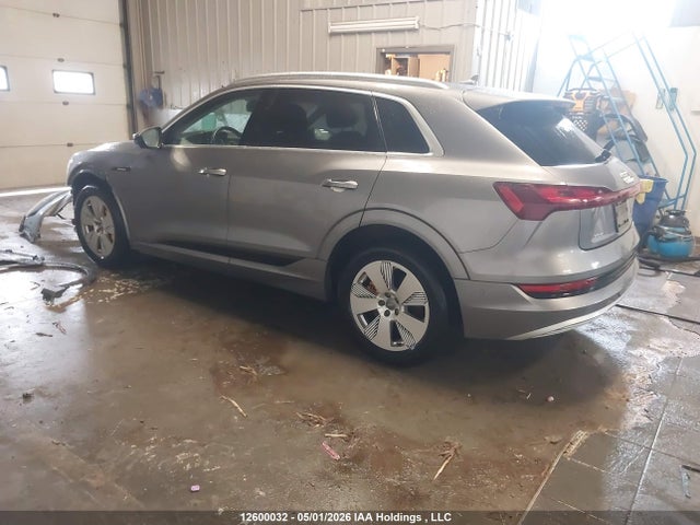 WA1VAAGE8KB021836 Audi E-tron Prestige