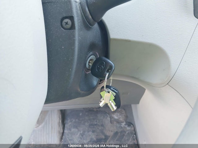 2012 Toyota Sienna Le მანქანა იყიდება აუქციონზე, vin: 5TDKK3DC5CS237741, აუქციონის ნომერი: 12600034