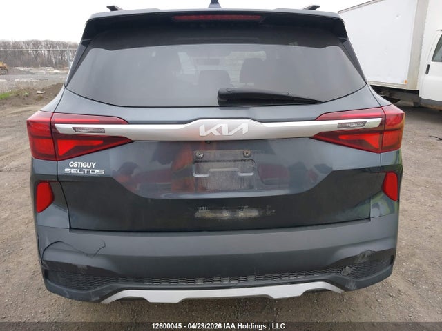 KNDEP2AA9N7323966 KIA Seltos Lx