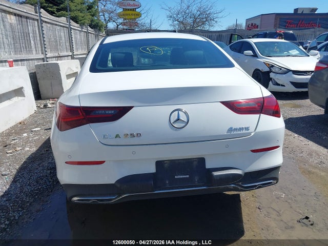 W1K5J4HB4SN528264 Mercedes-Benz CLA 250 4MATIC