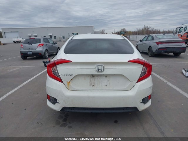 Продаж на аукціоні авто 2018 Honda Civic Lx, vin: 2HGFC2F59JH017829, номер лоту: 12600053