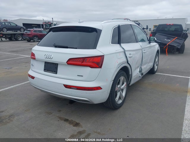 WA1BNAFY6K2083626 Audi Q5 45 Progressiv