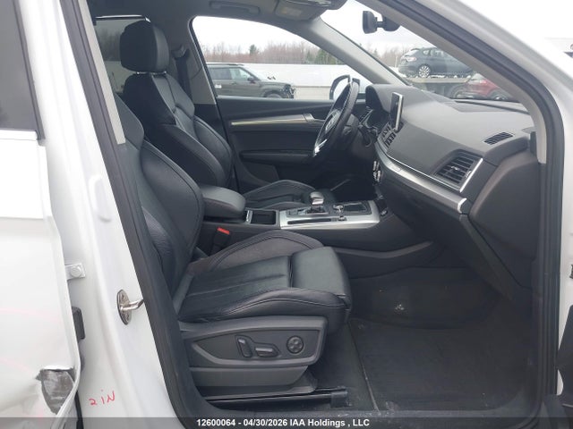 WA1BNAFY6K2083626 Audi Q5 45 Progressiv
