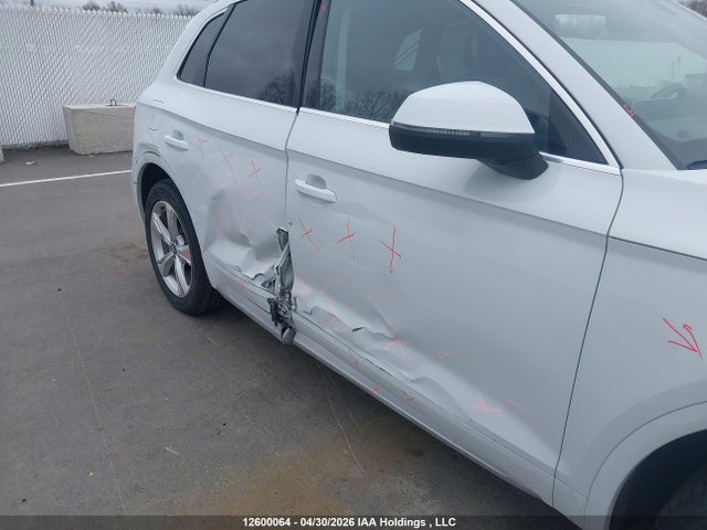 WA1BNAFY6K2083626 Audi Q5 45 Progressiv