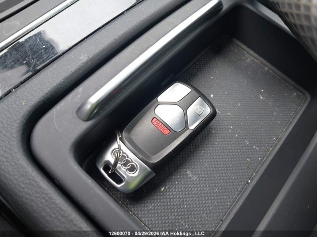 WA1FNAFY0K2038005 Audi Q5