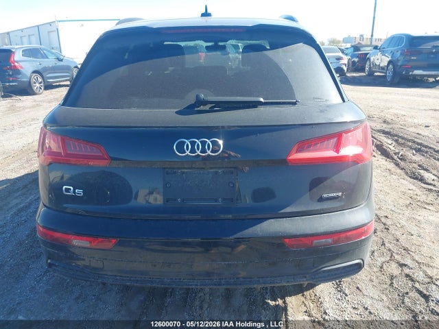 WA1FNAFY0K2038005 Audi Q5