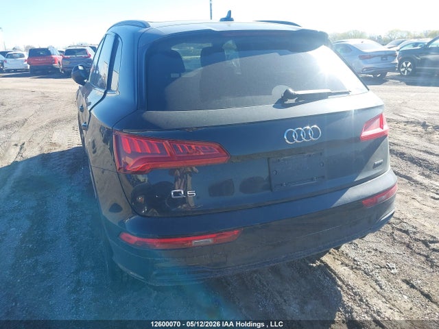 WA1FNAFY0K2038005 Audi Q5
