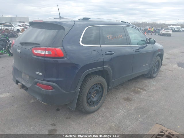 1C4PJMCS1GW284665 Jeep Cherokee Latitude