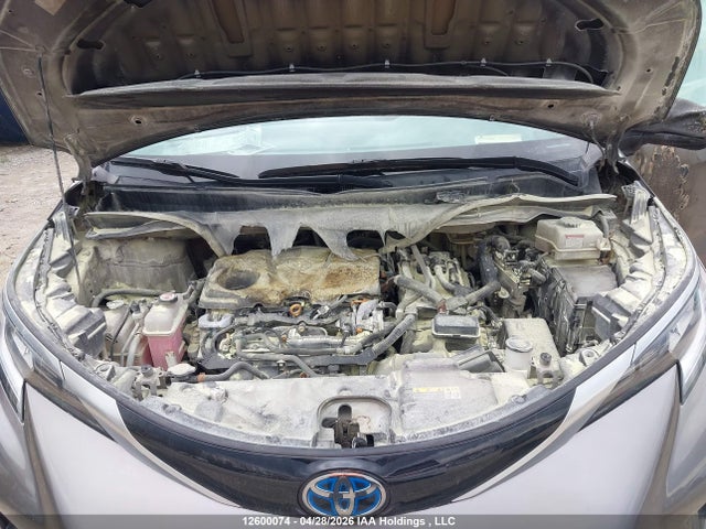 12600074 :رقم المزاد ، 5TDGRKEC7MS007260 vin ، 2021 Toyota Sienna Le/xle/xse/limited/platinum مزاد بيع