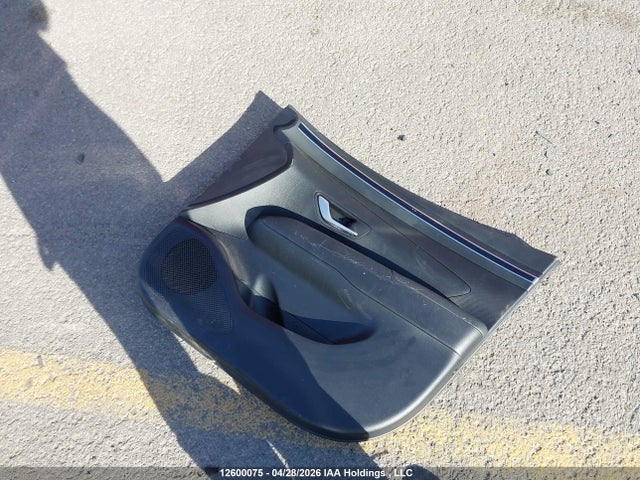 KM8JB3AE9PU214283 Hyundai TUCSON SEL