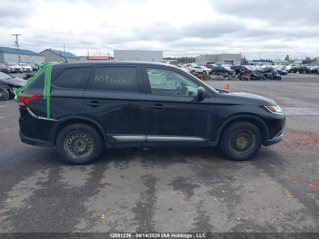 Продажа на аукционе авто 2016 Mitsubishi Outlander Es, vin: JA4AZ2A30GZ602573, номер лота: 12591226