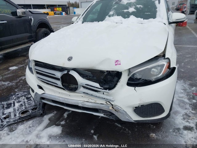 WDC0G4KB0JV025190 Mercedes-Benz Glc 300 4matic
