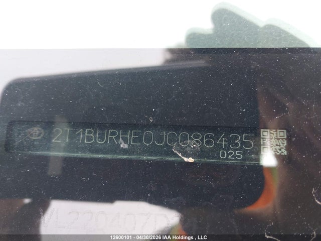 12600101 :رقم المزاد ، 2T1BURHE0JC086435 vin ، 2018 Toyota Corolla مزاد بيع