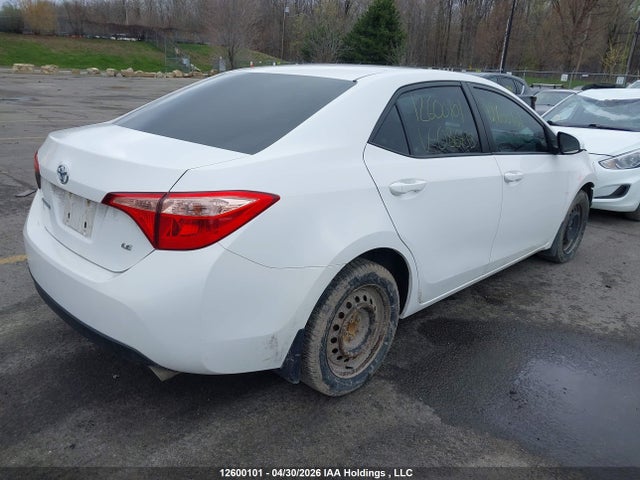 12600101 :رقم المزاد ، 2T1BURHE0JC086435 vin ، 2018 Toyota Corolla مزاد بيع
