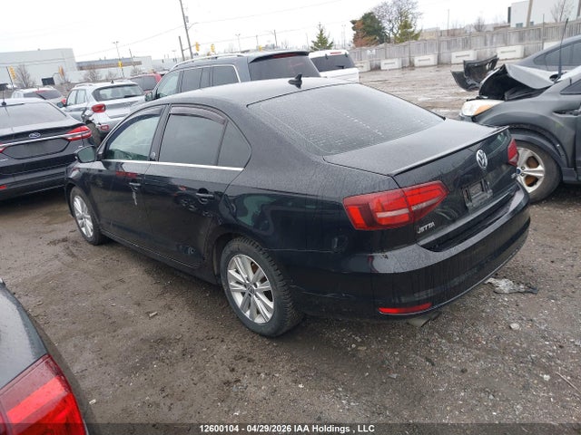 12600104 :رقم المزاد ، 3VWB67AJ4HM278963 vin ، 2017 Volkswagen Jetta Se مزاد بيع
