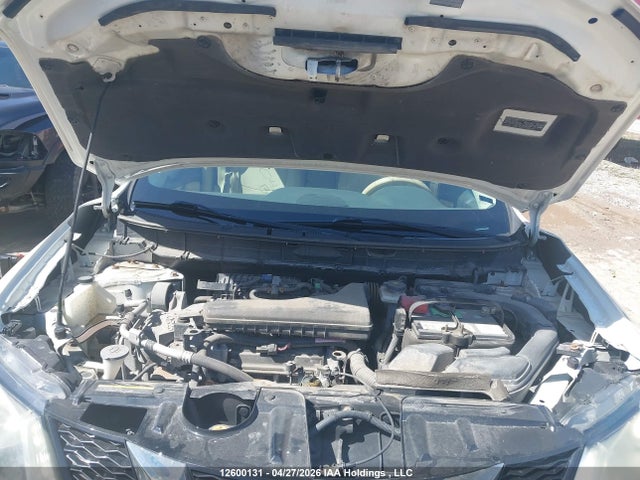 12600131 :رقم المزاد ، 5N1AT2MV5FC847516 vin ، 2015 Nissan Rogue S/sl/sv مزاد بيع