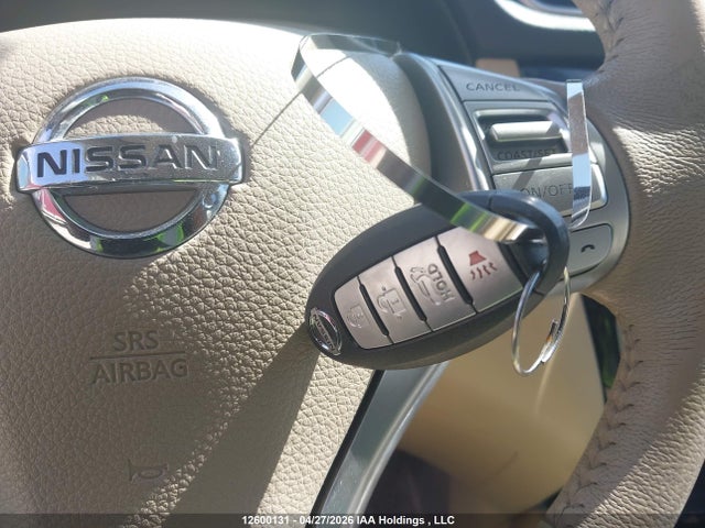 12600131 :رقم المزاد ، 5N1AT2MV5FC847516 vin ، 2015 Nissan Rogue S/sl/sv مزاد بيع