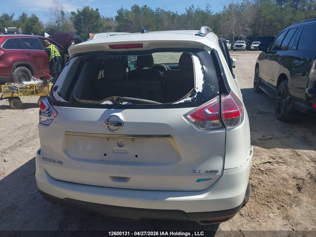 12600131 :رقم المزاد ، 5N1AT2MV5FC847516 vin ، 2015 Nissan Rogue S/sl/sv مزاد بيع