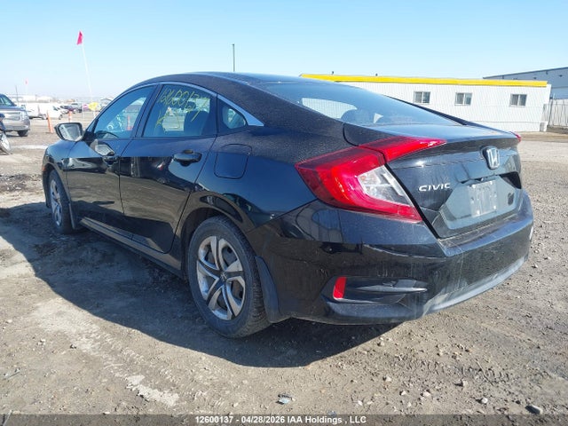 Продажа на аукционе авто 2018 Honda Civic Lx, vin: 2HGFC2F55JH006066, номер лота: 12600137