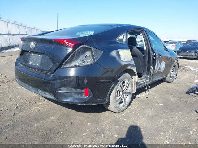 Продажа на аукционе авто 2018 Honda Civic Lx, vin: 2HGFC2F55JH006066, номер лота: 12600137