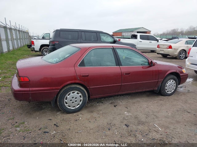 1999 Toyota Camry Le მანქანა იყიდება აუქციონზე, vin: JT2BG22K1X0354787, აუქციონის ნომერი: 12600166