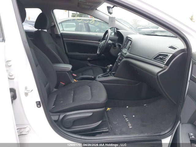 KMHD84LF7JU568558 Hyundai Elantra Gl Se