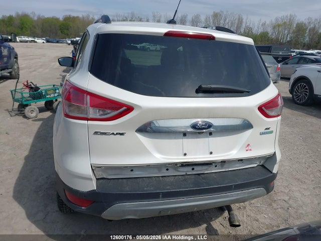 Продажа на аукционе авто 2015 Ford Escape Se, vin: 1FMCU0GX7FUC71283, номер лота: 12600176
