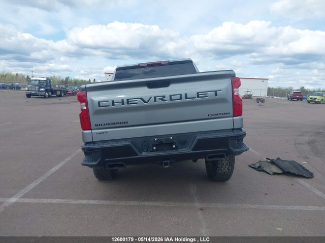 3GCUKCED3TG179207 Chevrolet Silverado 1500 4wd Custom Trail Boss
