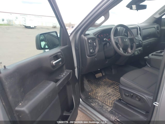 3GCUKCED3TG179207 Chevrolet Silverado 1500 4wd Custom Trail Boss
