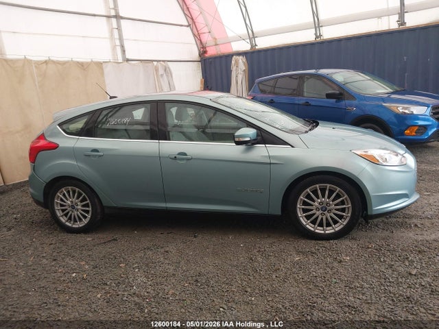 12600184 :رقم المزاد ، 1FAHP3R48CL363824 vin ، 2012 Ford Focus Electric مزاد بيع