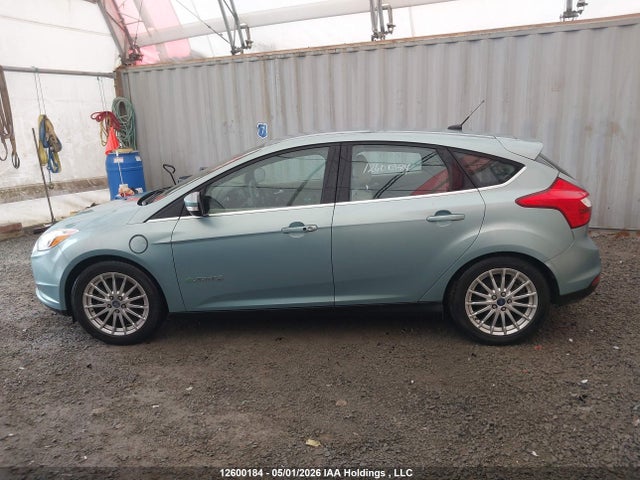 12600184 :رقم المزاد ، 1FAHP3R48CL363824 vin ، 2012 Ford Focus Electric مزاد بيع