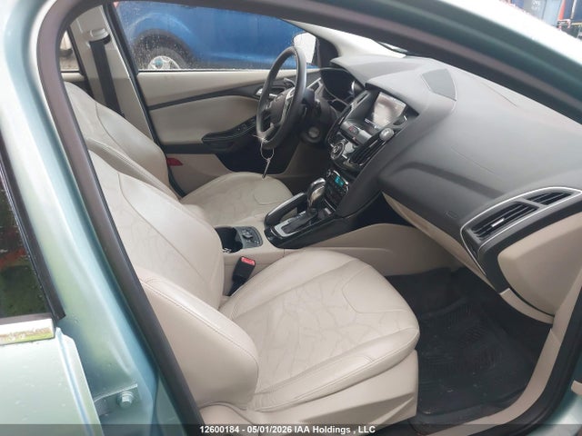 12600184 :رقم المزاد ، 1FAHP3R48CL363824 vin ، 2012 Ford Focus Electric مزاد بيع