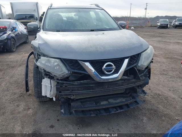 12589562 :رقم المزاد ، 5N1AT2MT5FC886119 vin ، 2015 Nissan Rogue S/sv مزاد بيع