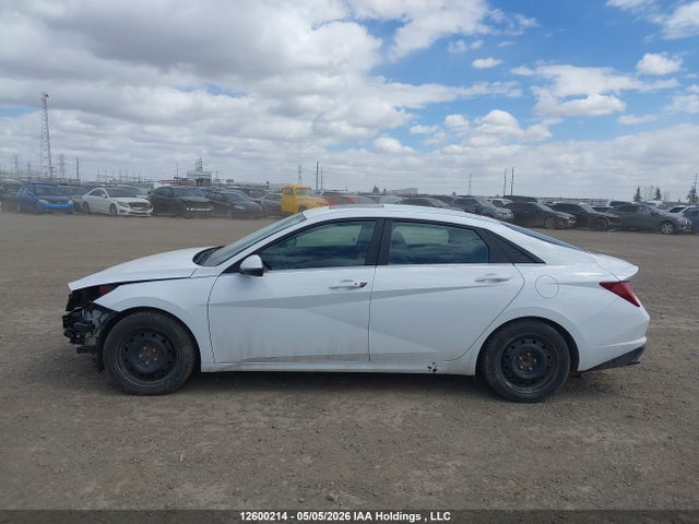KMHLN4AJ9NU015458 Hyundai Elantra Limited