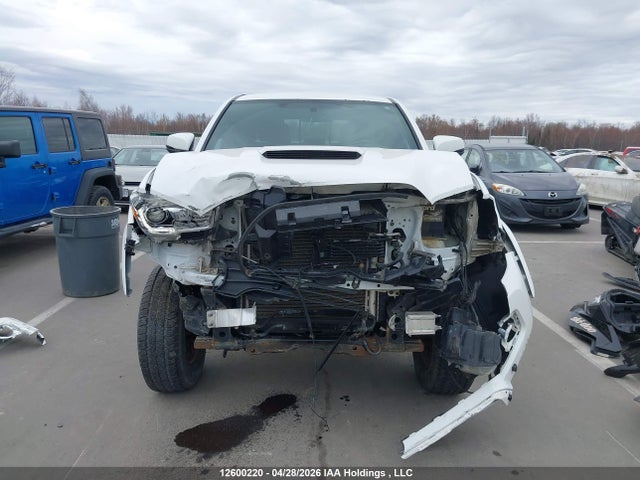 5TFDZ5BNXHX021597 Toyota Tacoma Dbl Cab/sr5/trd Sport/or
