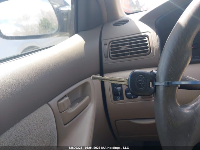 12600224 :رقم المزاد ، 2T1BR32EX5C851762 vin ، 2005 Toyota Corolla Ce/le/s مزاد بيع