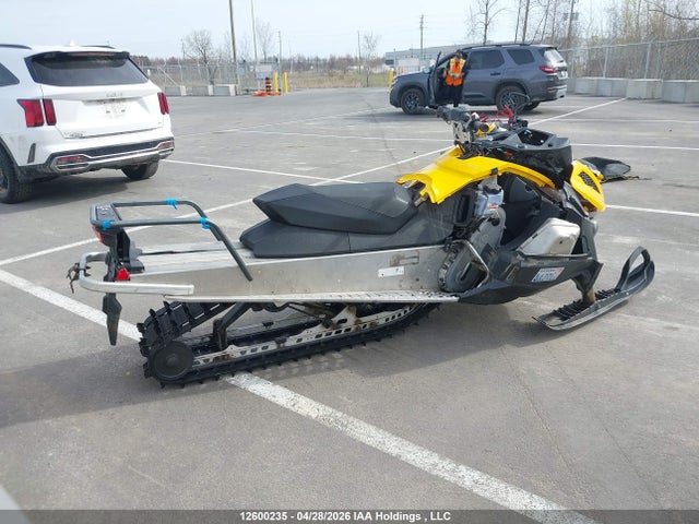 2010 Skidoo  მანქანა იყიდება აუქციონზე, vin: 2BPSGAAE6AV000216, აუქციონის ნომერი: 12600235