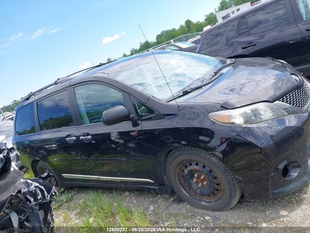 2014 Toyota Sienna Sport მანქანა იყიდება აუქციონზე, vin: 5TDXK3DC7ES438632, აუქციონის ნომერი: 12600237