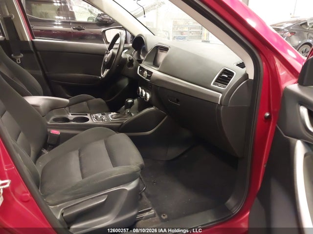 12600257 :رقم المزاد ، JM3KE4CY2G0747314 vin ، 2016 Mazda Cx-5 مزاد بيع
